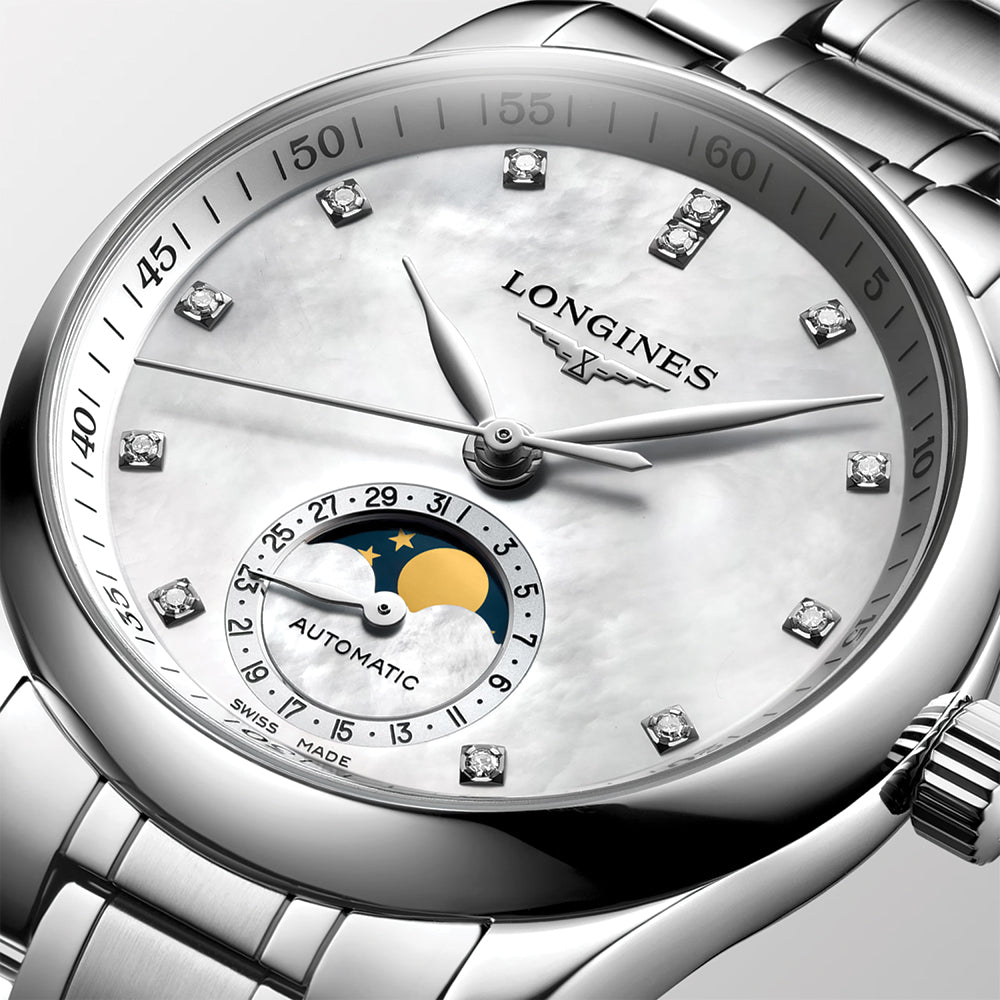 Longines Master Collection Mondphase 34mm – Weiß am Armband