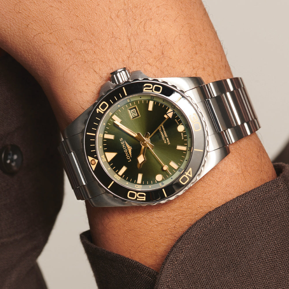 Longines HydroConquest GMT 41mm – Grün am Armband