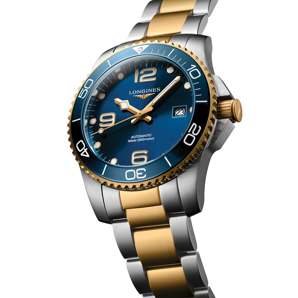 Longines HydroConquest Bicolor 41mm - Blau am Armband