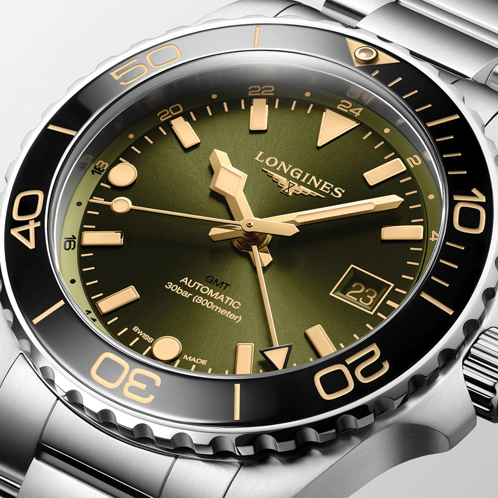 Longines HydroConquest GMT 41mm – Grün am Armband