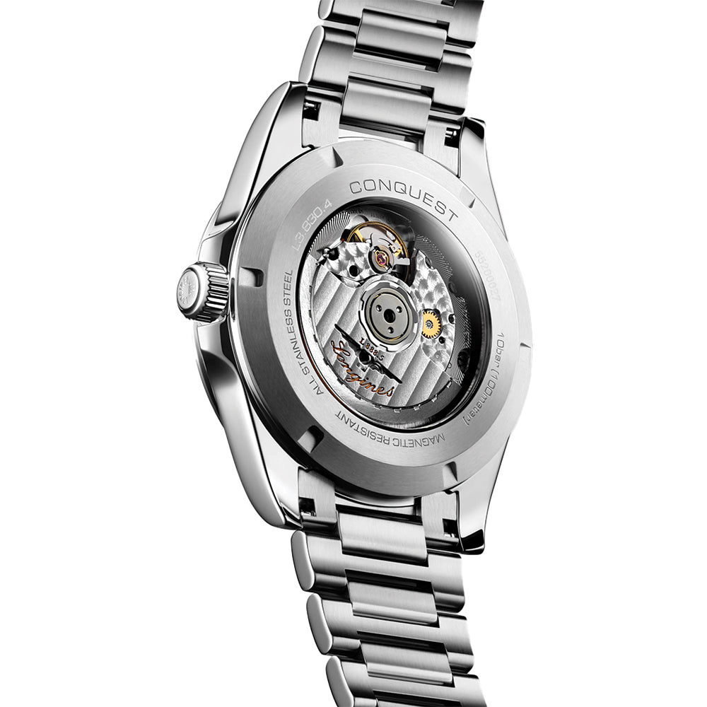 Longines Conquest 41mm – Sunray Silber am Armband