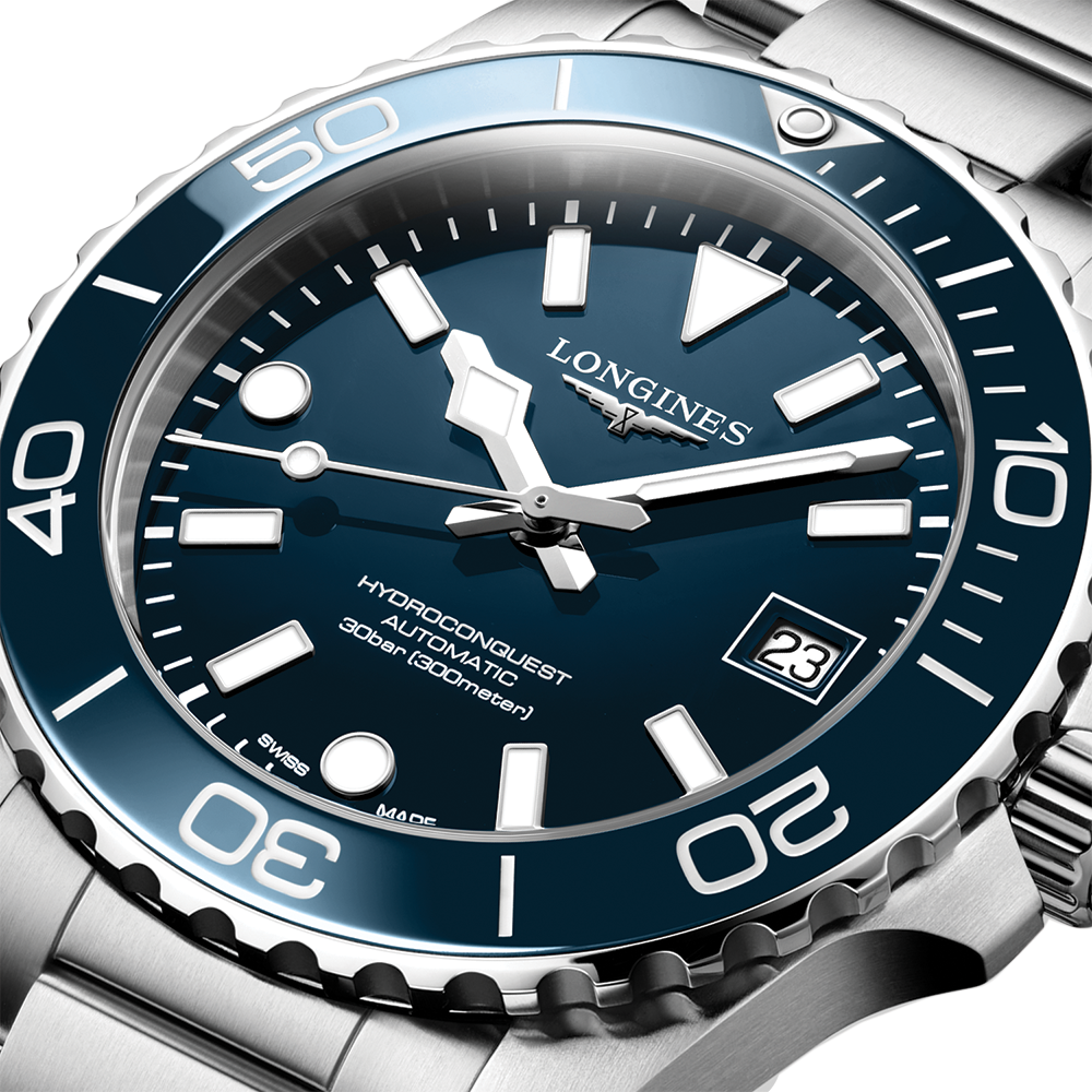 Longines HydroConquest 39mm - Blau am Armband