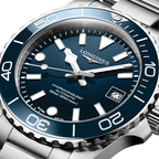 Longines HydroConquest 39mm - Blau am Armband