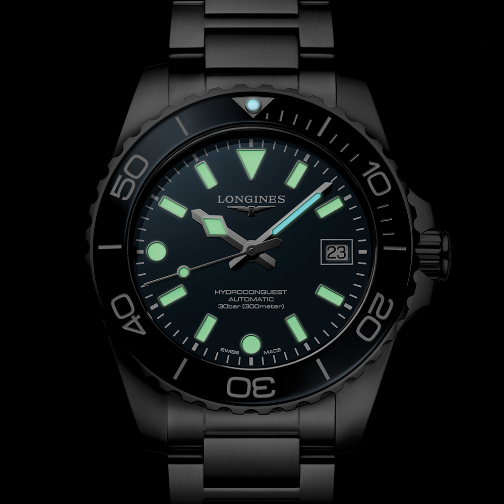 Longines HydroConquest 39mm - Blau am Armband