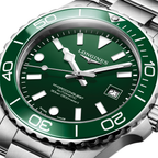 Longines HydroConquest 42mm – Grün am Armband