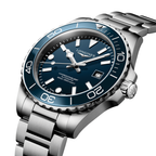 longines HydroConquest 42mm – Blau am Armband