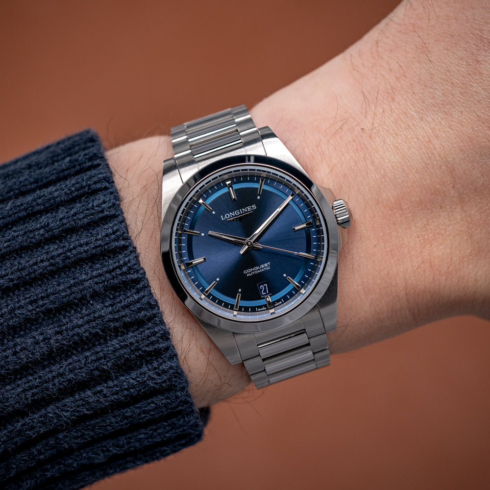 Longines Conquest 38mm – Blau am Armband