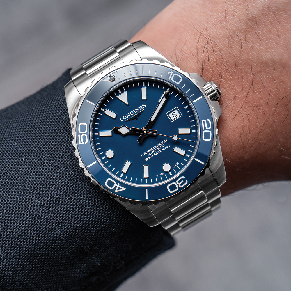 longines HydroConquest 42mm – Blau am Armband