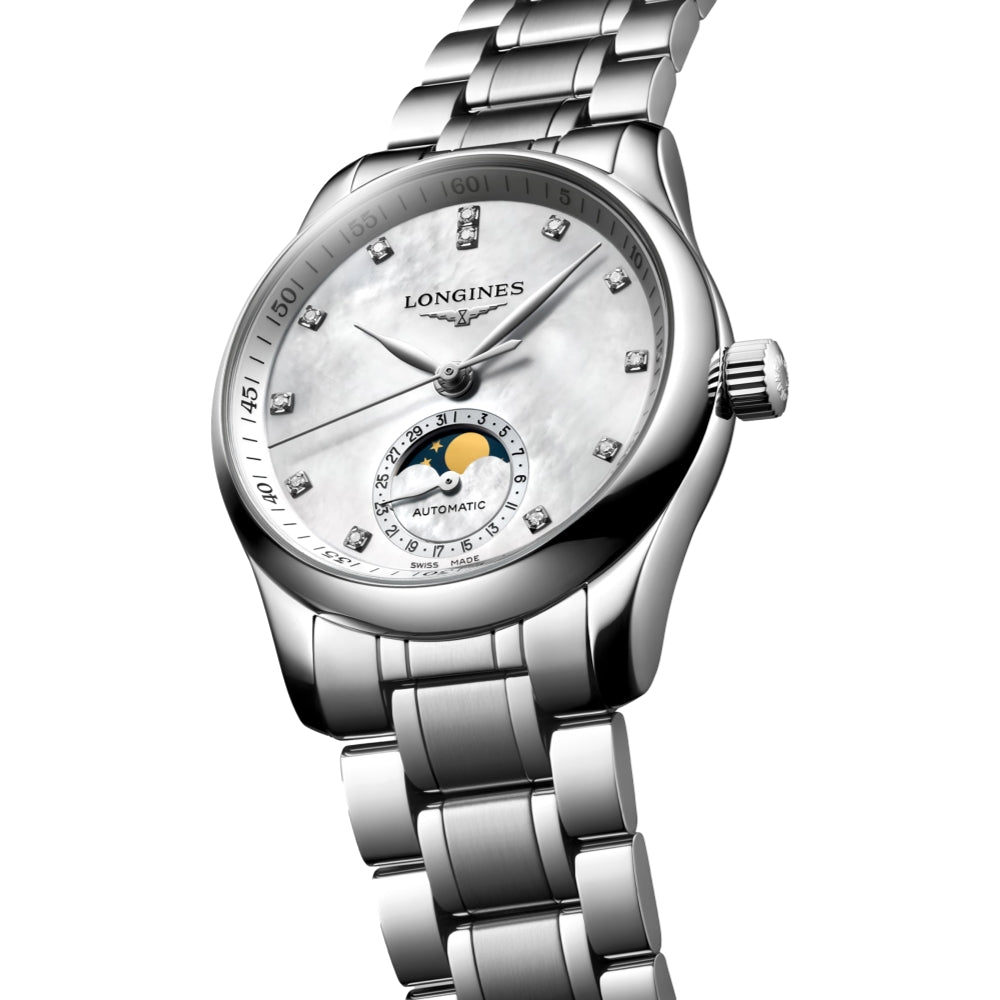 Longines Master Collection Mondphase 34mm – Weiß am Armband