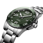 Longines HydroConquest 41mm – Grün am Armband