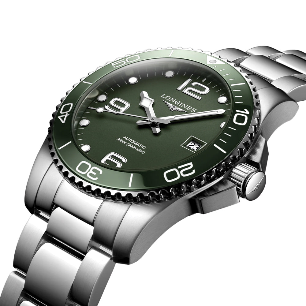 Longines HydroConquest 41mm – Grün am Armband